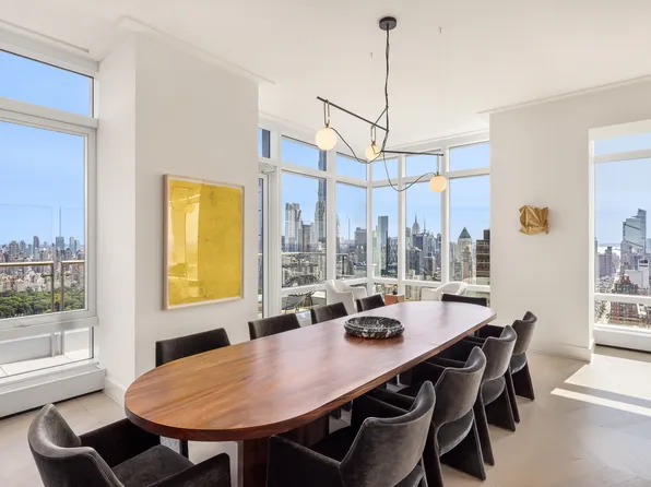 200 Amsterdam Avenue image 11 of 29