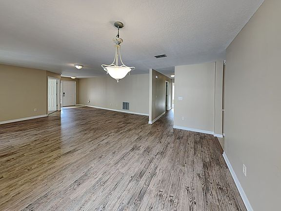 5th image of 106 Brightview Dr