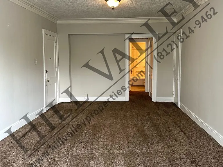 6 McKinley Blvd — Photo 10