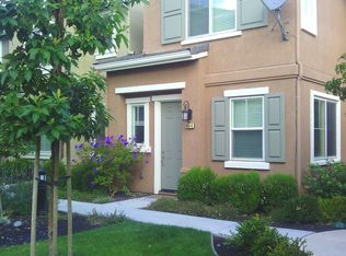 900 Old Oak Ln #4, Hayward, CA 94544