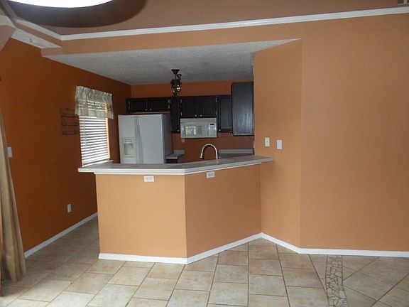 5th image of 12113 Yvonne Richardson Ave