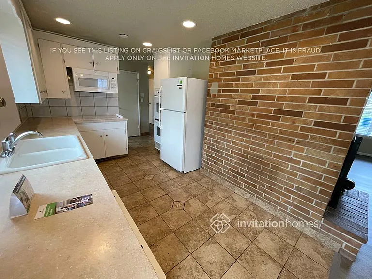 7818 126th St E — Photo 7