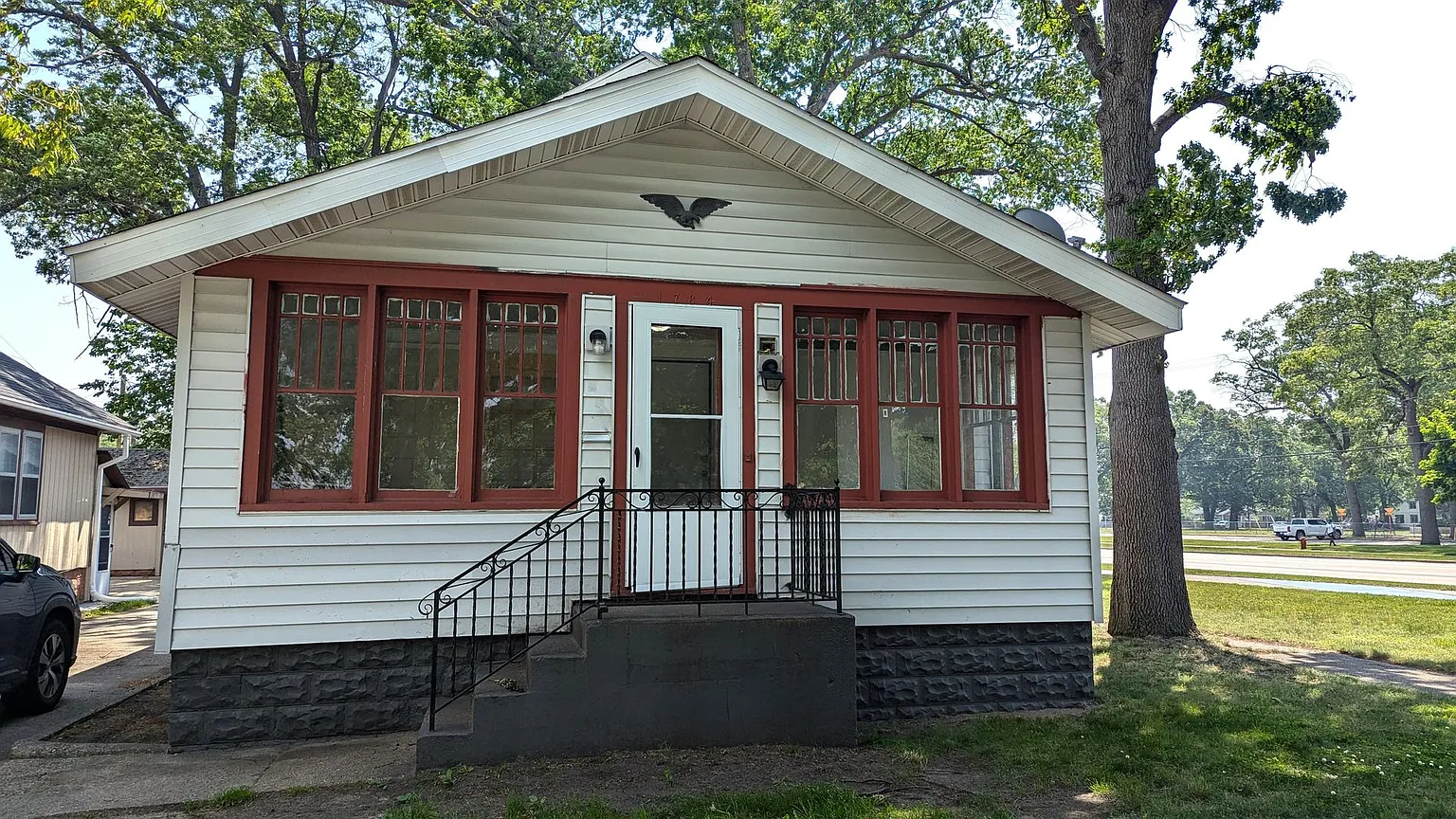 1784 Hoyt St photo 1