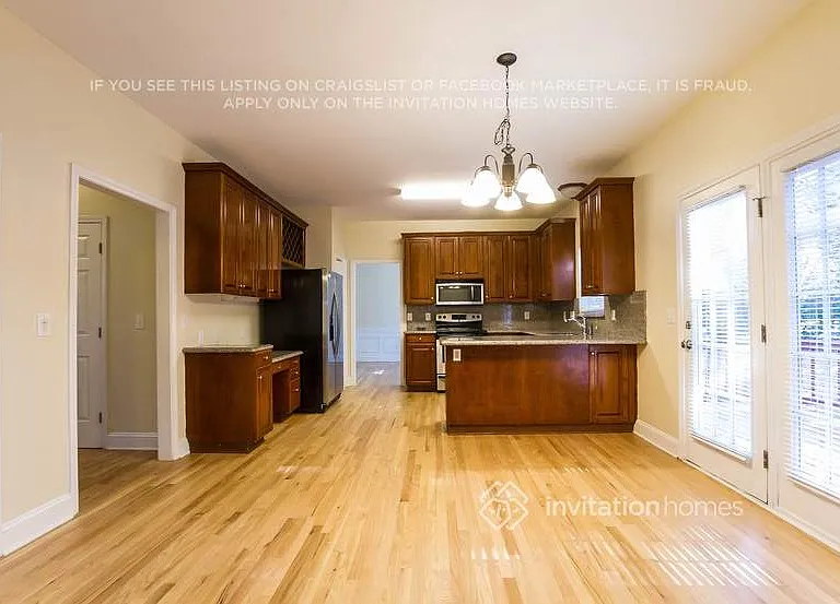 16100 Epiphany Ct — Photo 6