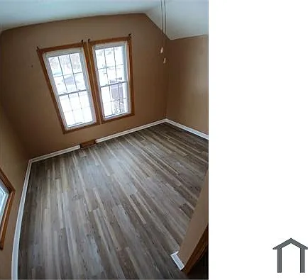 2 bed, 952 sqft, $1,800 — Photo 3