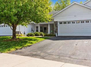 6991 Pine Crest Trl S, Cottage Grove, MN 55016