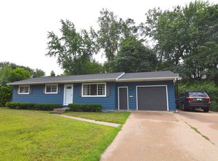 2216 E Ashman St, Midland, MI 48642
