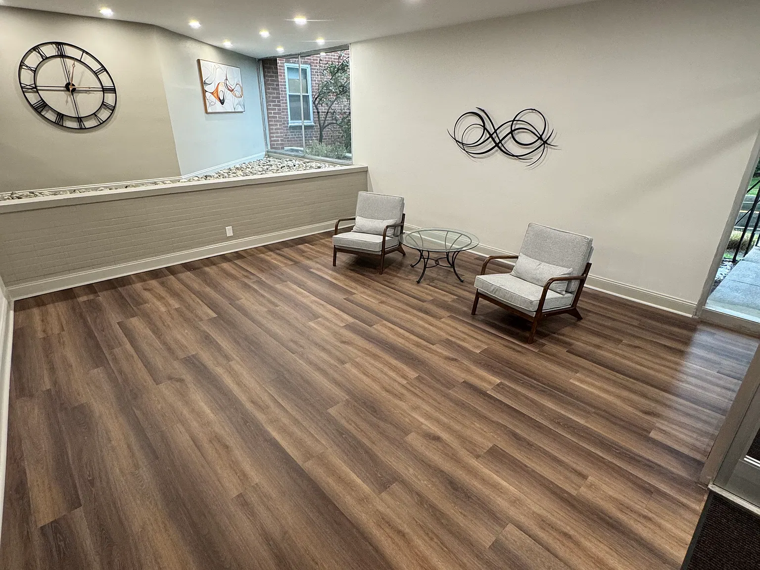45 Maple St — Photo 1