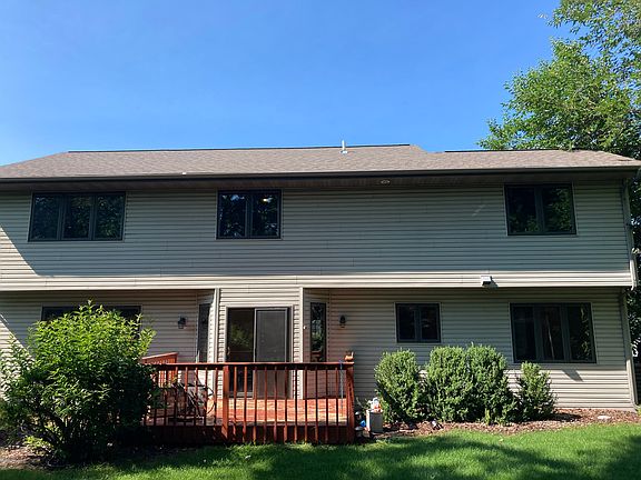 2nd image of 1815 Essex Dr