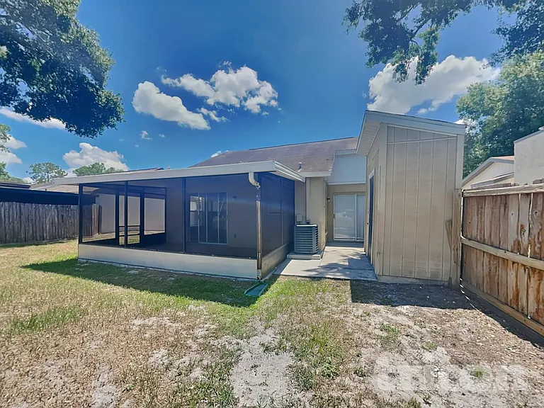 13311 Laraway Dr — Photo 14