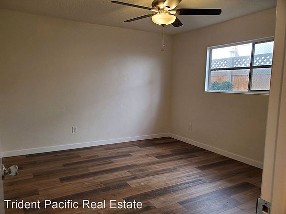 4th image of 868 G Ave #A