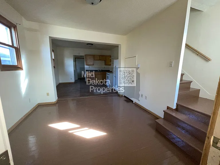 122 W 9th Ave — Photo 3