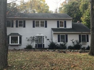 35 Roselawn Rd, Central Valley, NY 10917