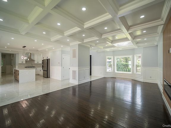 5th image of 17 Park Drive East
