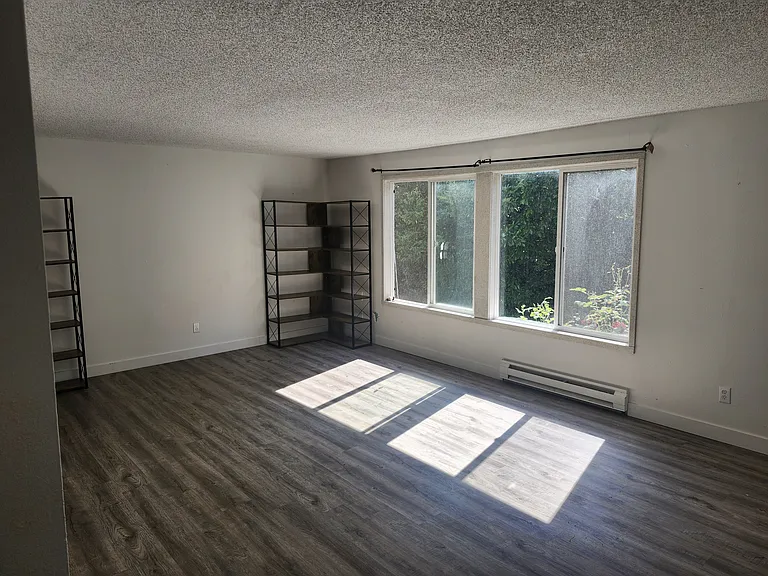 24827 96th Ave S #6 — Photo 7