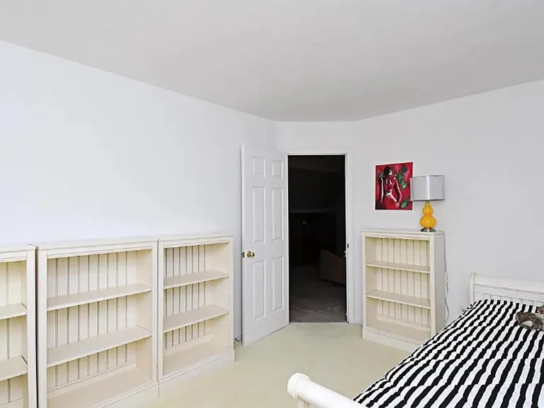 235 Pinecrest Ln — Photo 35