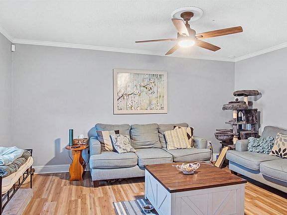 4th image of 25577 Rosedown Dr