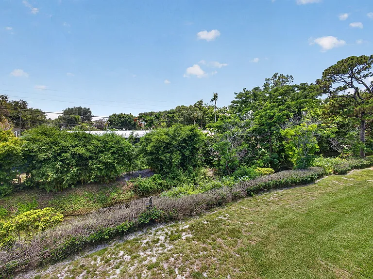 708 SW Gardens Blvd — Photo 25