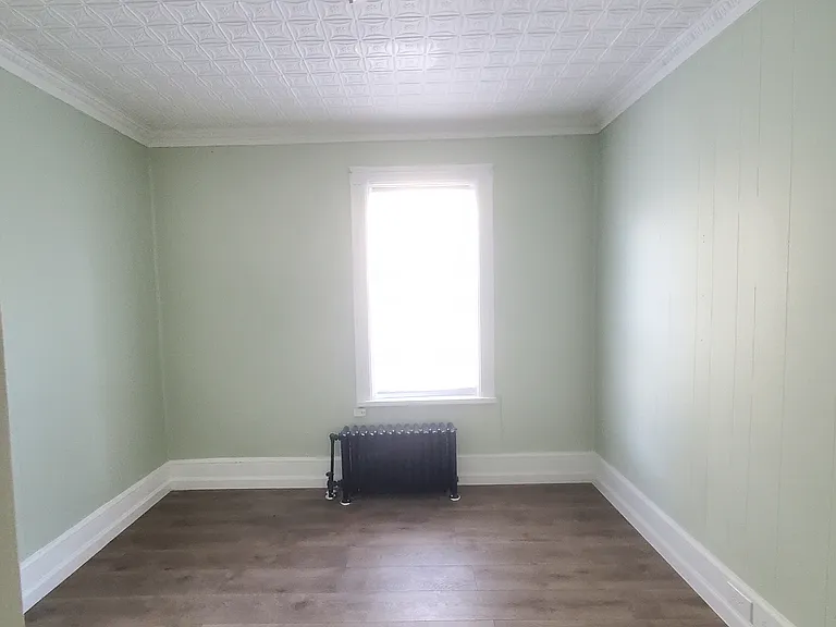 750 Bleecker St #2-R — Photo 23