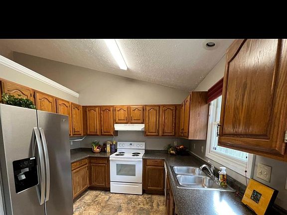 4th image of 3956 N Feerwood Ct