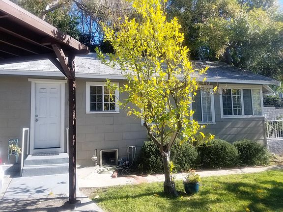 4th image of 2239 Barton Ln