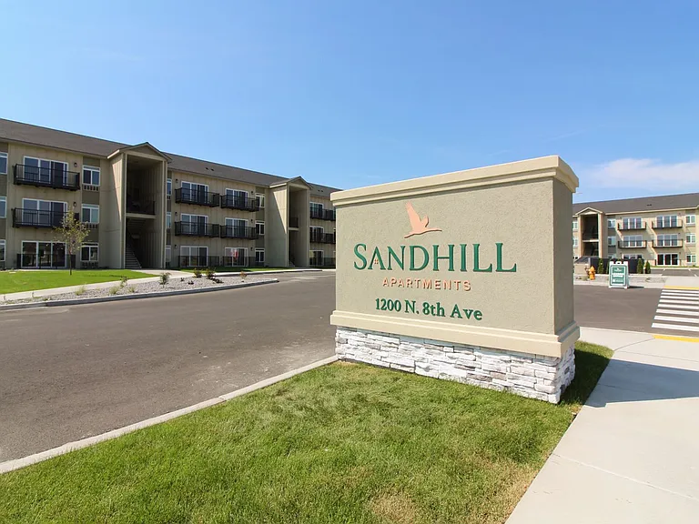SANDHILL APARTMENTS — Photo 9