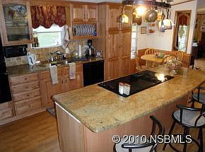 3rd image of 3801 Strawberry Ln
