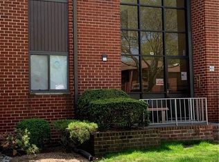 13 Darian Ct APT 2C, Pomona, NY 10970