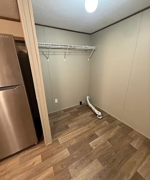 611 W Matthews St #36 — Photo 8