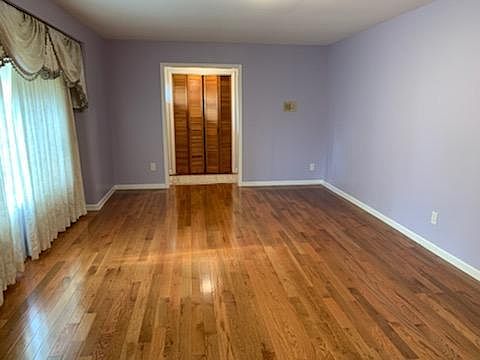 4th image of 1210 White St