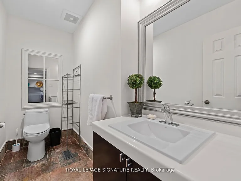 23 Brandy Ct — Photo 40