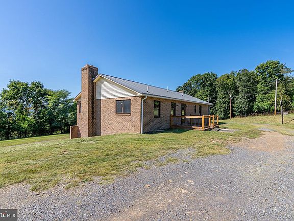 4th image of 2520 Ridge Rd
