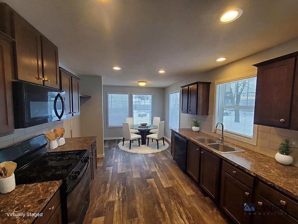 1st image of 13 Parakeet Hill Dr #152