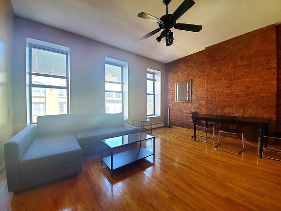 2nd image of 18 W 128th St APT 3