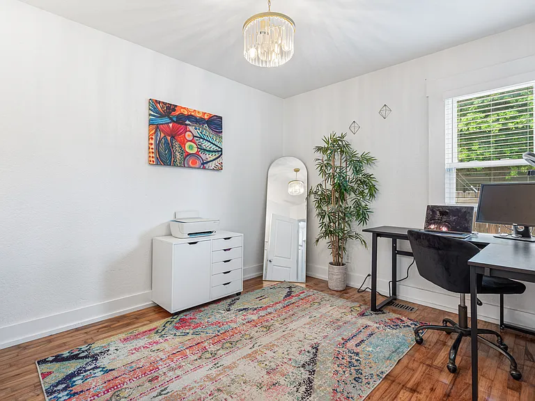 313 Quandt Ave — Photo 12