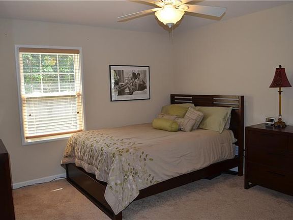 5th image of 14 Casa Linda Dr