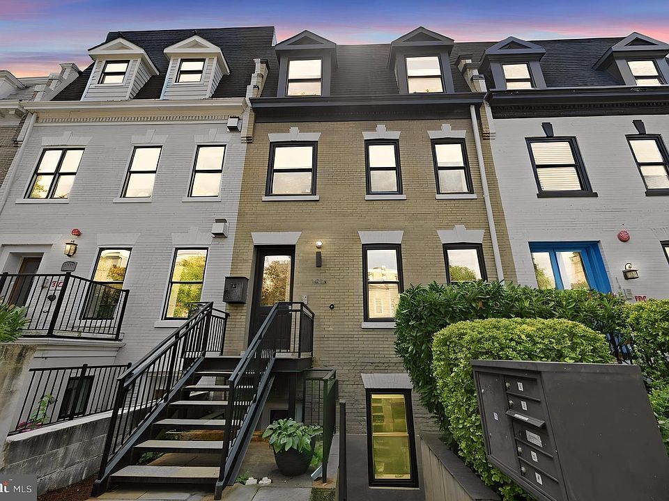 1st image of 1478 Harvard St NW #1