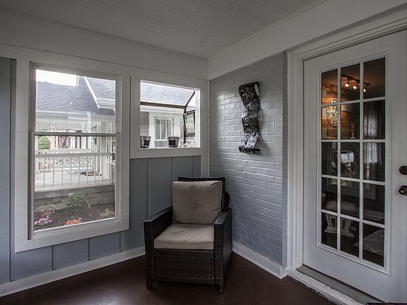 3rd image of 6119 Crittenden Ave