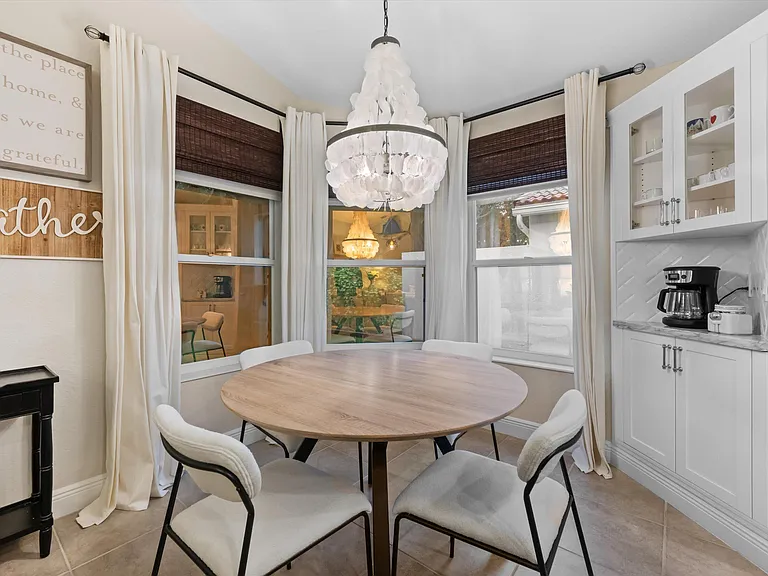 4221 Bluff Harbor Way — Photo 19