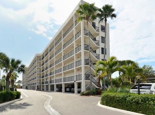 6268 Midnight Pass Rd APT 205, Sarasota, FL 34242