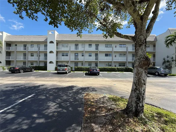 8450 Sunrise Lakes Blvd APT 111, Fort Lauderdale, FL 33322