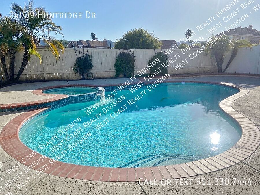 1st image of 24039 Huntridge Dr