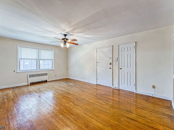 2nd image of 800-822 N Broad St #84