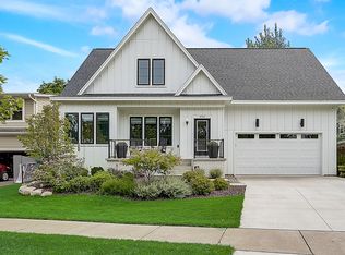 3747 Planting Grn, Stillwater, MN 55082
