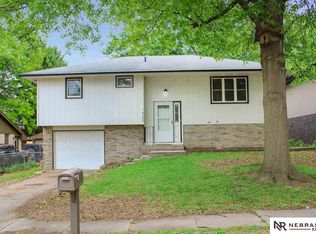 1028 N 51st St, Lincoln, NE 68504