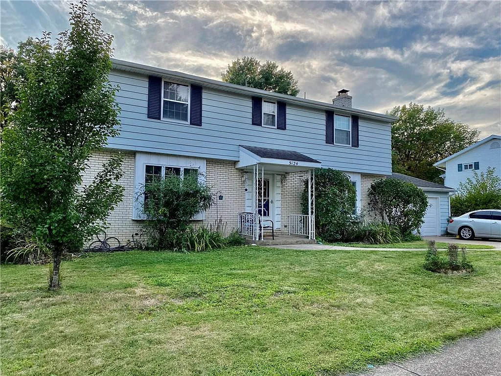 5124 Clinton St photo 1