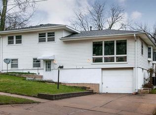 1424 Harold Dr SE, Cedar Rapids, IA 52403