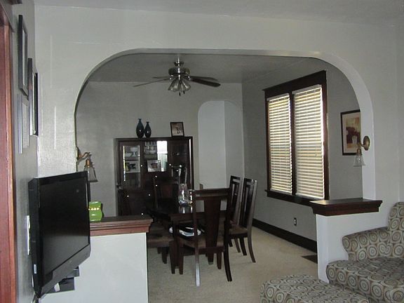 Living room/Dining Room