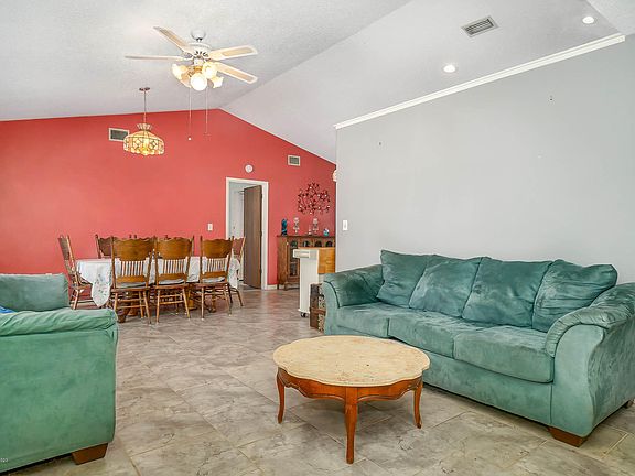 3rd image of 3481 Craggy Bluff Pl