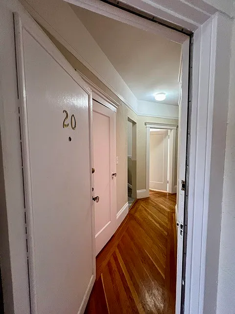 1 bed, 1.0 bath, 700 sqft, $3,395 — Photo 1